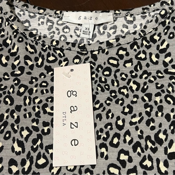 gaze DTLA - size XS - gray cheetah print peplum top - NWT - Picture 5 of 8